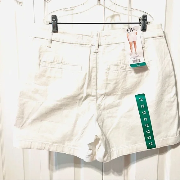 Gloria Vanderbilt-NWT-White Women's Bermuda Shorts-Women’s-Size 12 - Picture 4 of 13